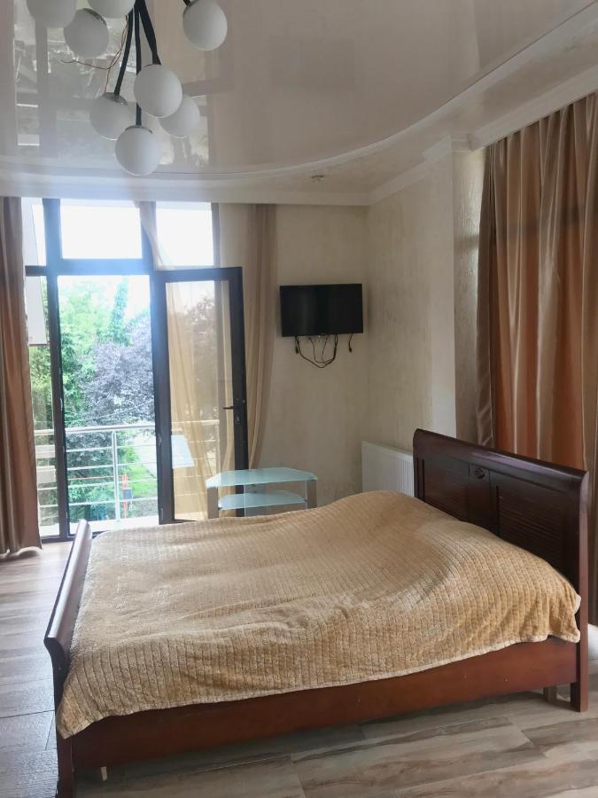 Tiktok House Hotel Kobuleti Esterno foto