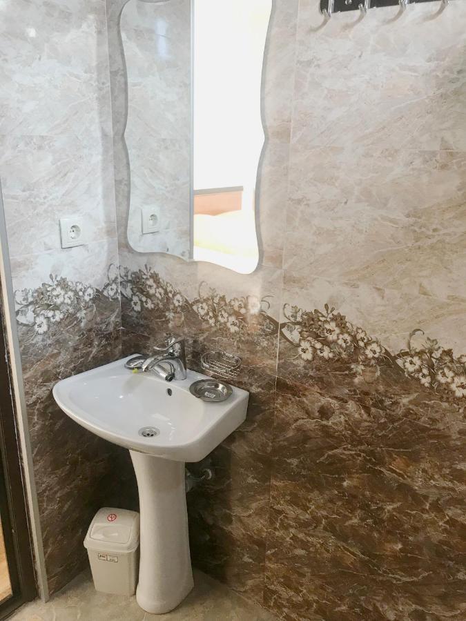 Tiktok House Hotel Kobuleti Esterno foto