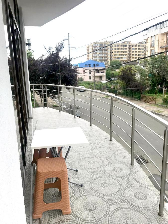 Tiktok House Hotel Kobuleti Esterno foto
