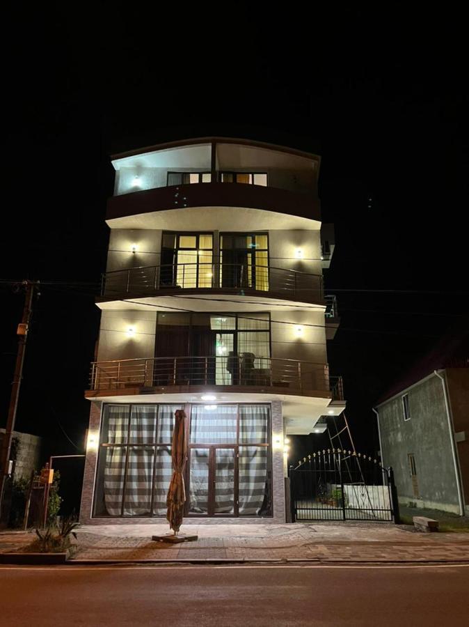 Tiktok House Hotel Kobuleti Esterno foto